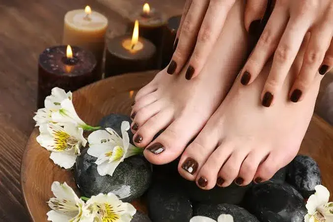 Bath Bomb Pedicure